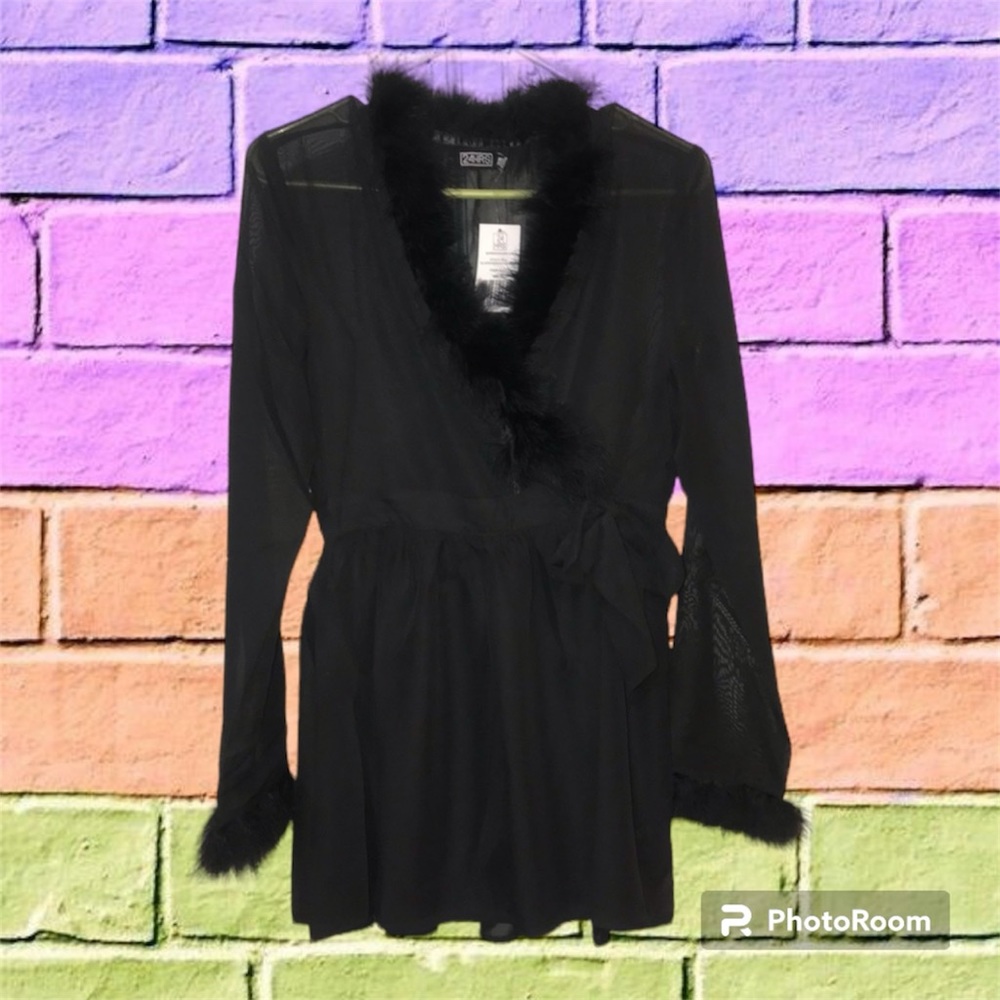 24hrsXDolls Kill chiffon faux fur wrap blouse